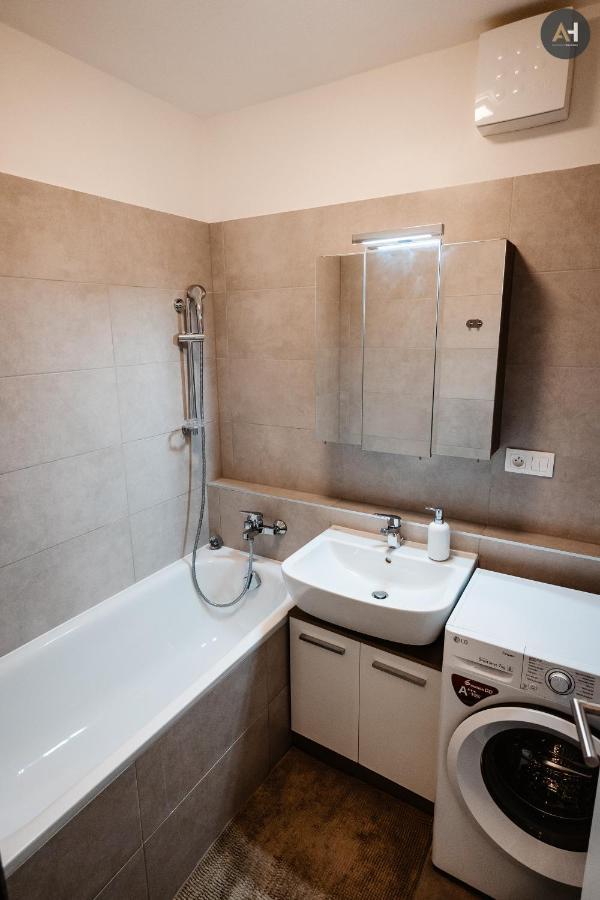 Ah Mlynska Basta III Apartment Kosice Exterior photo